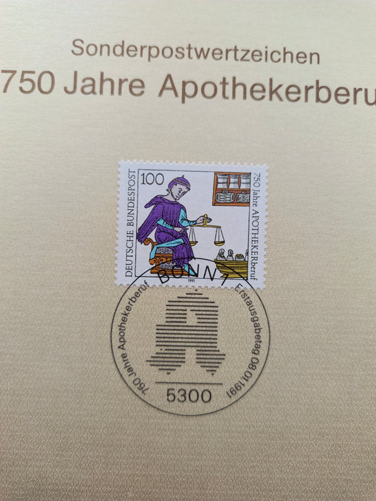 Tradition of Healing: 750 Years of the Apothecary Profession
