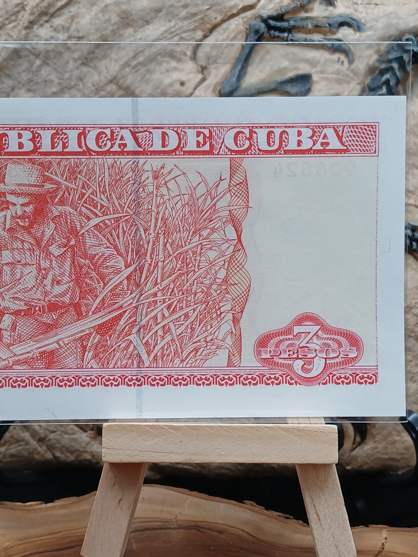 3 pesos cuba . 2005