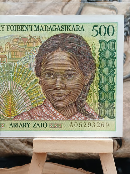 500 Madagascars francs . 1994