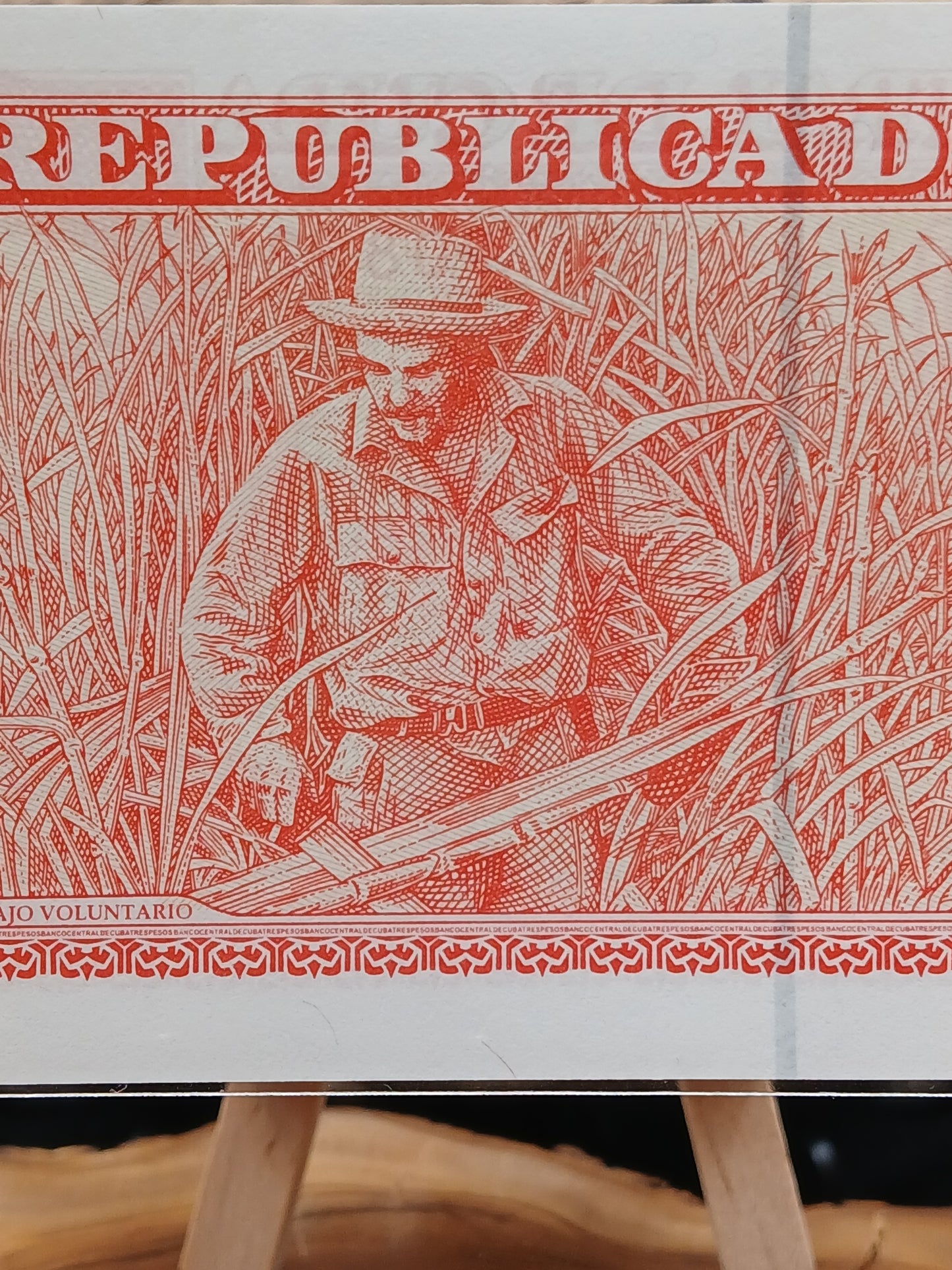 3 pesos cuba . 2005
