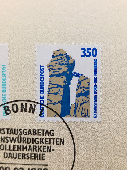 Landmarks of Spirit and Stone: "Sehenswürdigkeiten" 1989 Series (February Issue)